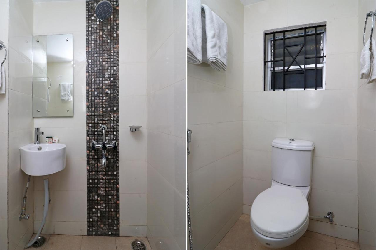 Oyo 11723 Hotel Barney Grand Guwahati Luaran gambar
